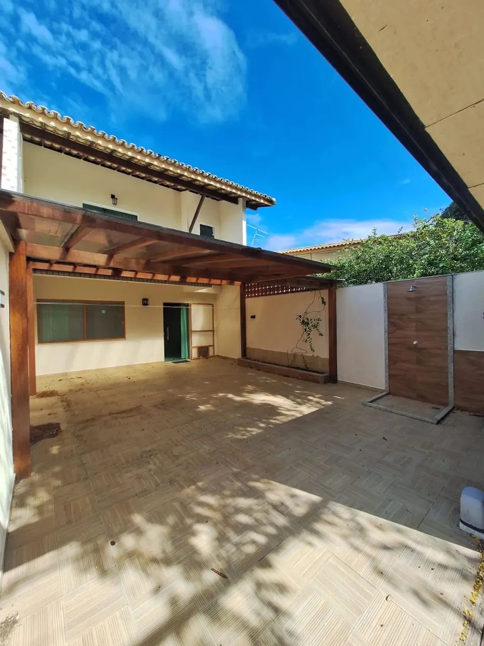 Casa duplex com 4/4 (Proximo ao Colégio Sartre Coc) - Foto 2
