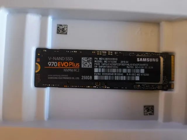 SSD SAMSUNG V-NAND 980 NVMe M.2 SSD 256 SSD GEN 3