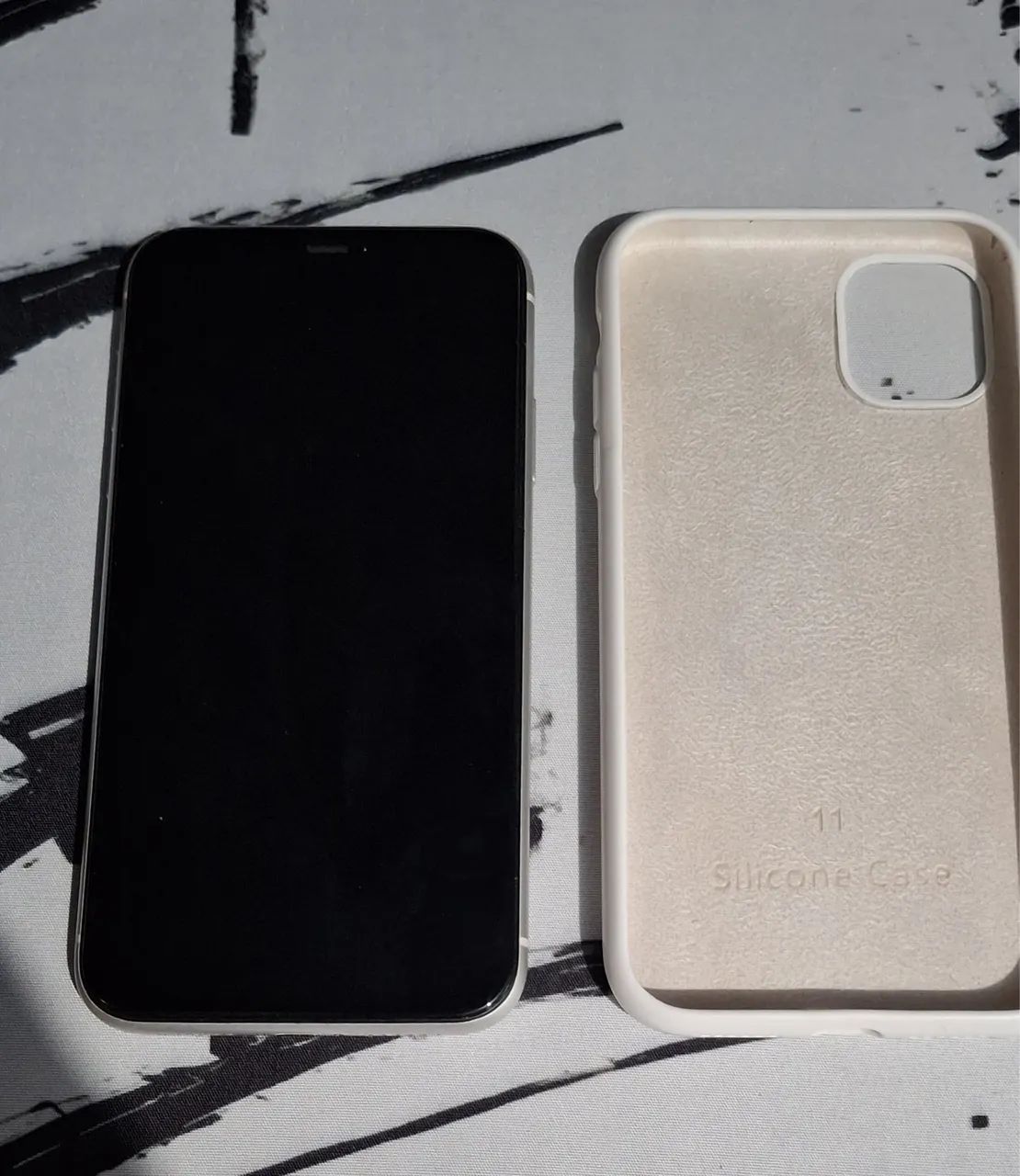 iPhone 11 branco  - Foto 3