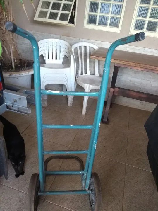 Vendo carrinho de carga valor 220 - Foto 4