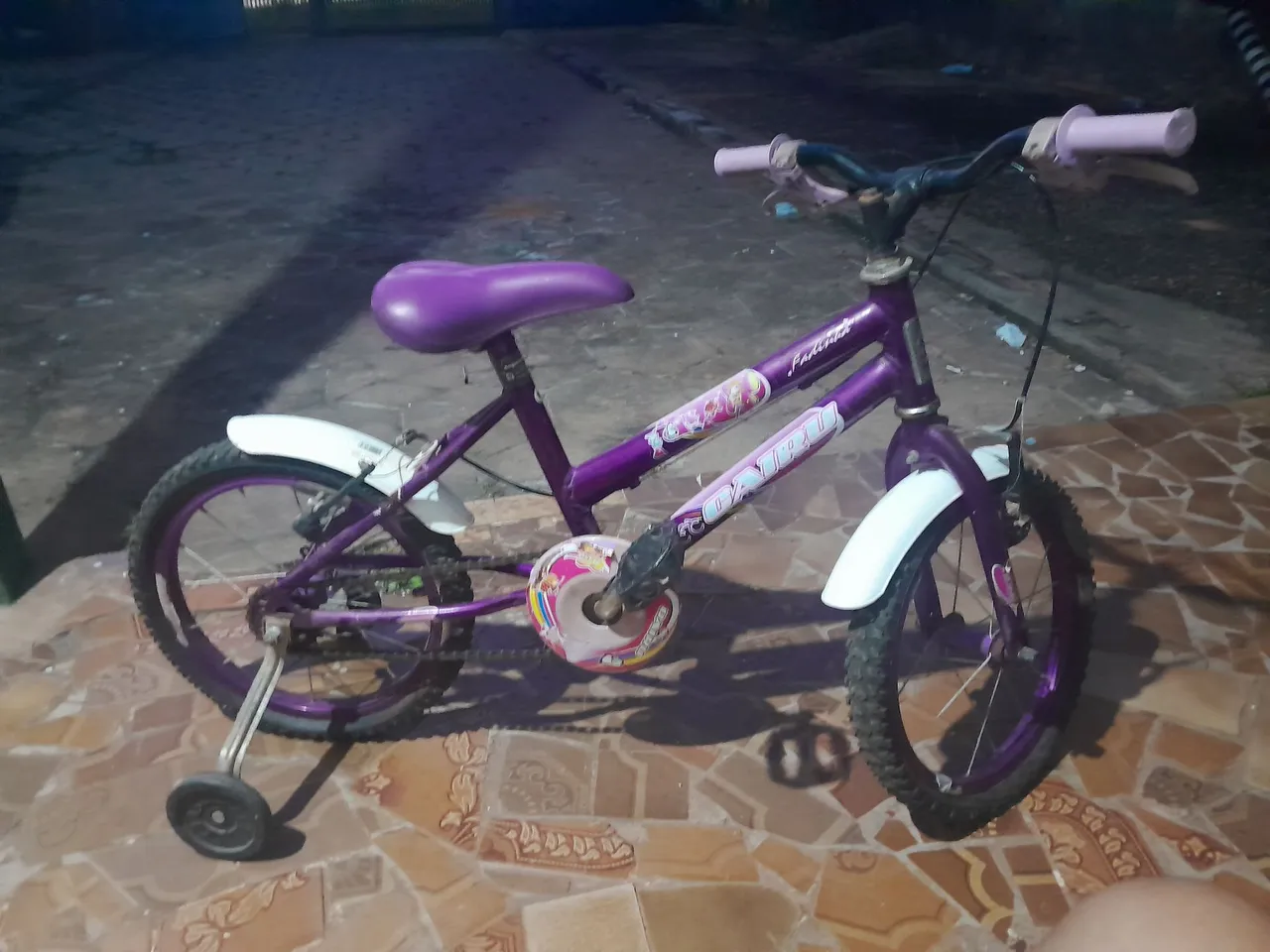 Vendo uma bicicleta