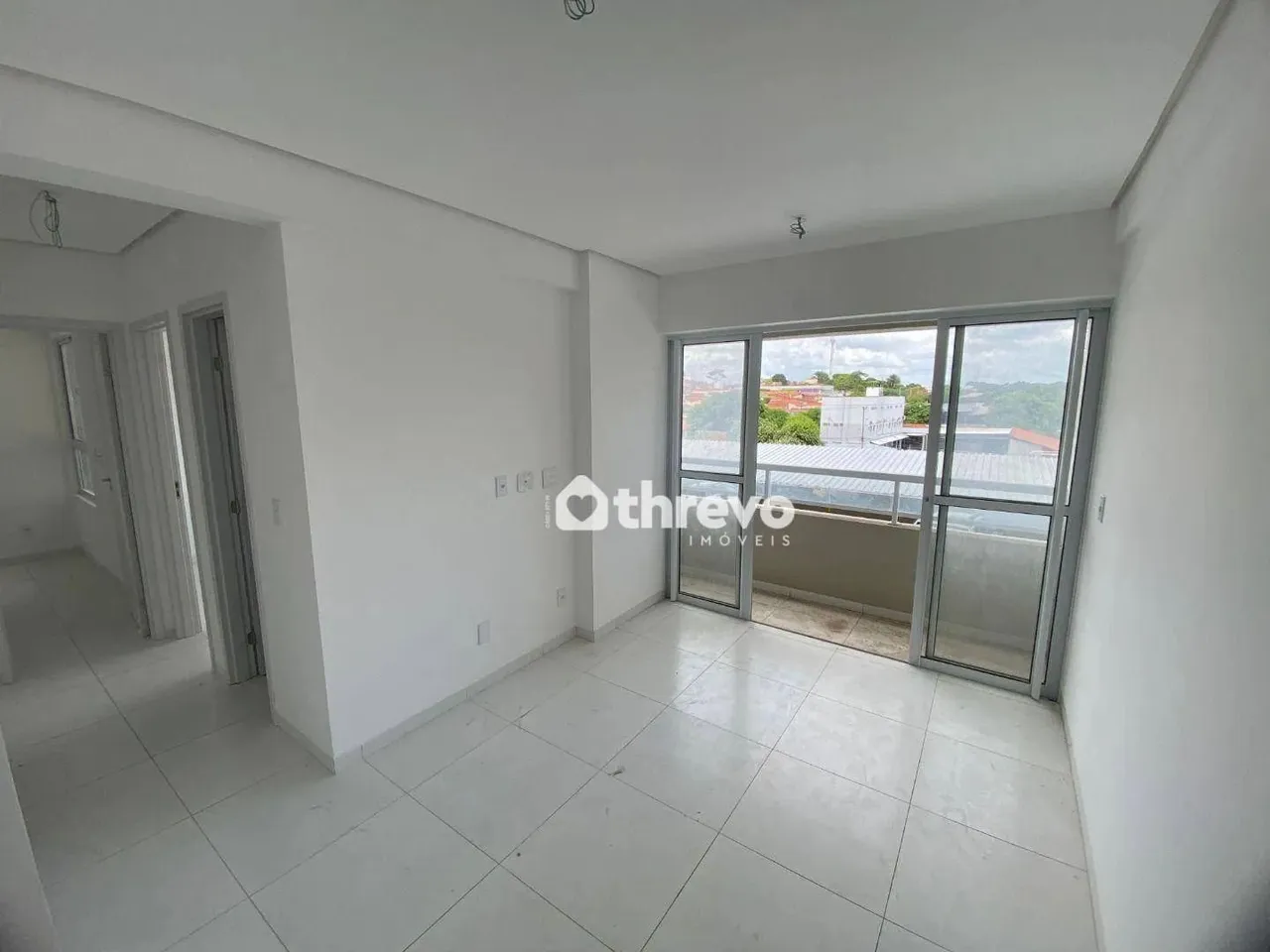 Apartamento com 2 dormitórios para alugar, 56 m² por R$ 1.950/mês - Primavera - Teresina/P
