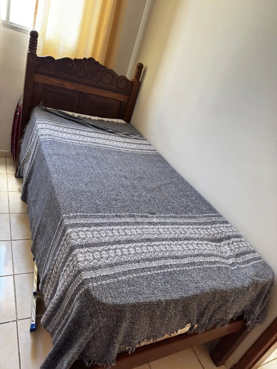 Cama de solteiro e colchão  - Foto 3