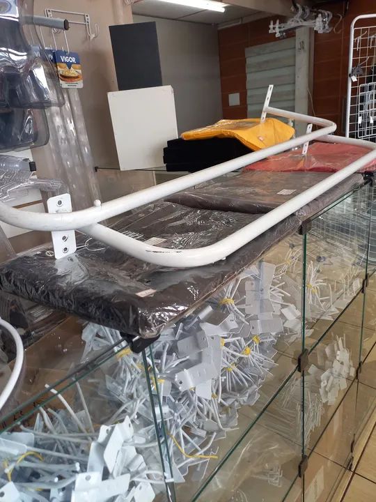 Arara de roupas usadas  - Foto 4