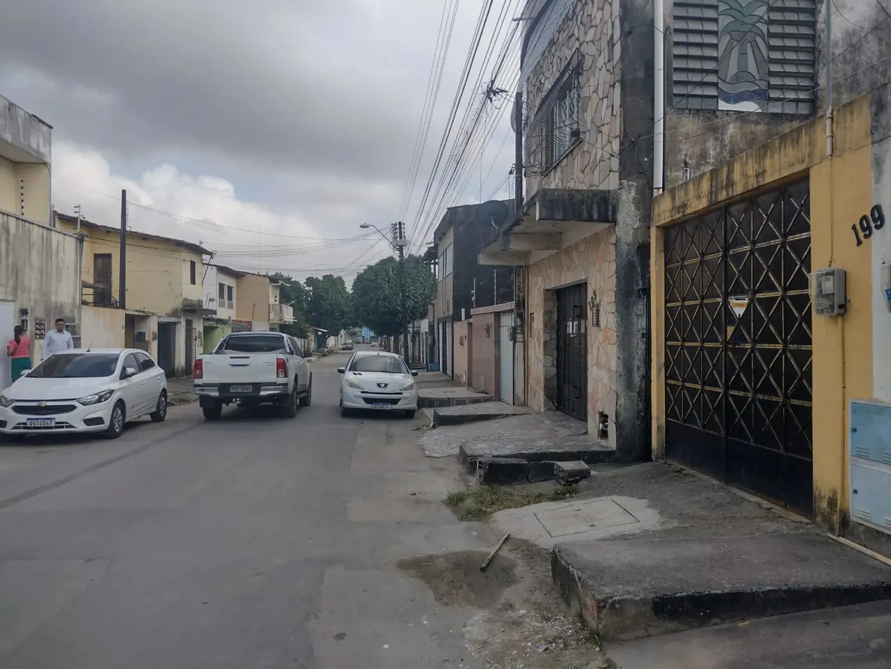 Imóvel para venda possui 100 metros quadrados com 3 quartos em Álvaro Weyne - Fortaleza -
