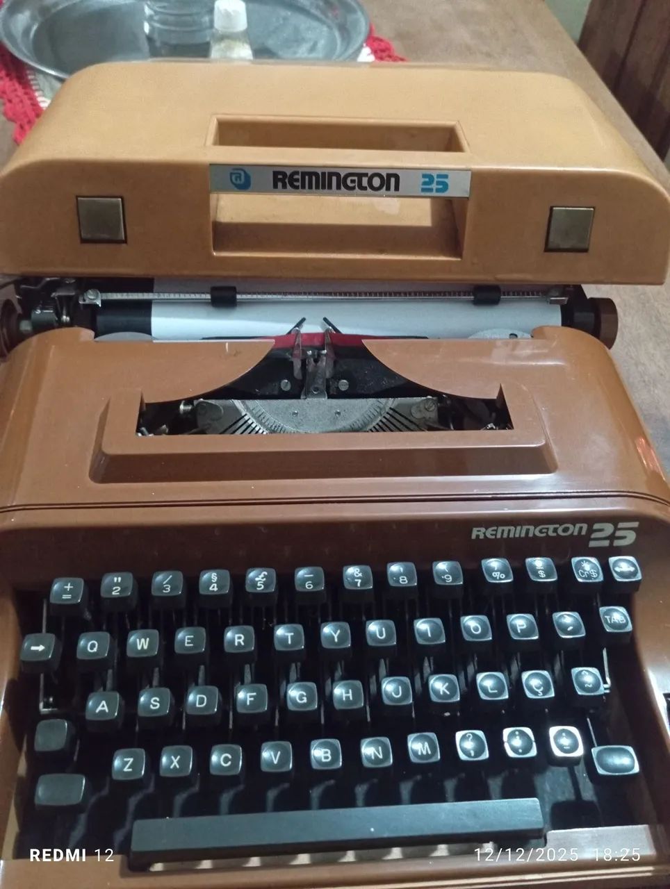 Máquina de escrever 64840777180929120