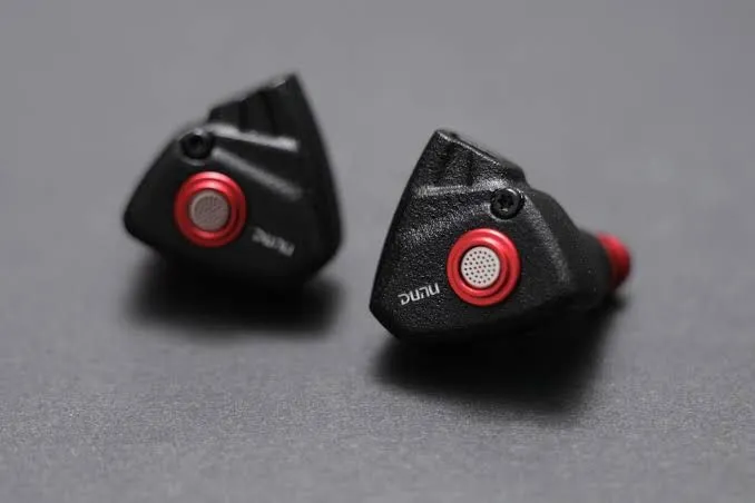 Combo Audiophile Premium - Dunu Titan S + DAC Hidizs S3 Pro + Acessórios - Semi-Novos