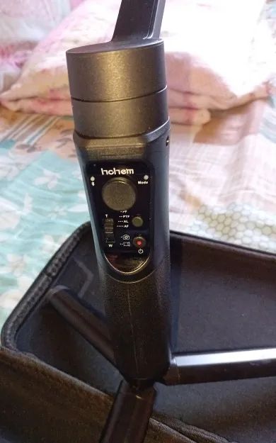 Estabilizador  Gimbal Hohem Multi Steady para cameras ou smartphones até 300 gramas - Foto 4