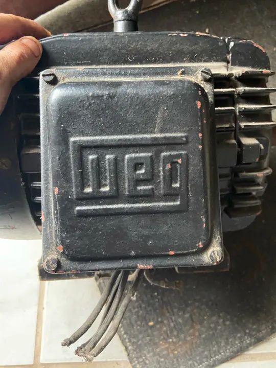 Motor Elétrico WEG - Foto 2