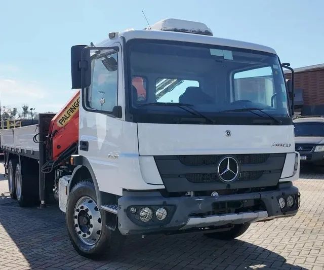 Atego  2730  Munck  2017 - Foto 2