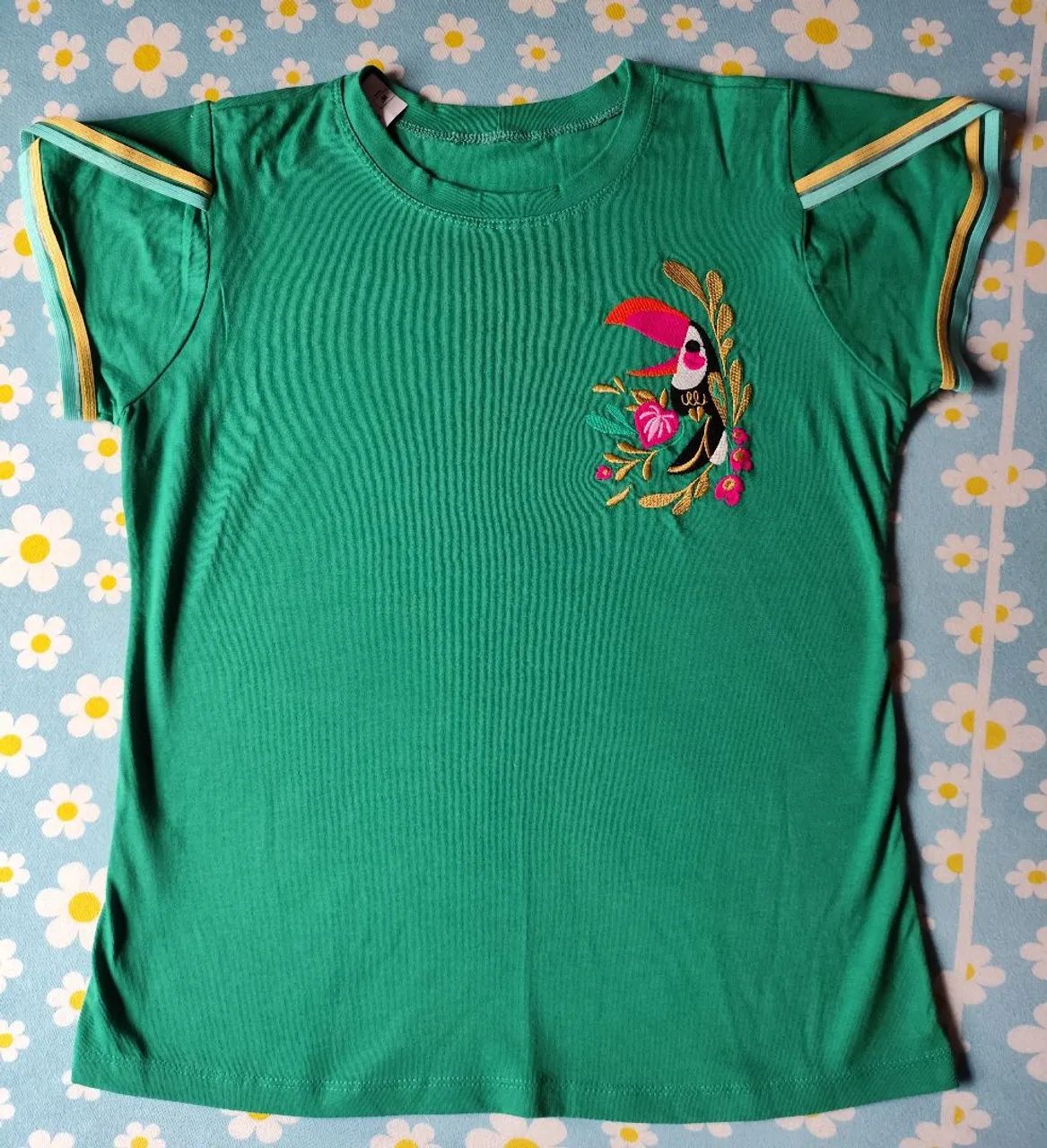 4 blusa M por R$120 - Foto 5