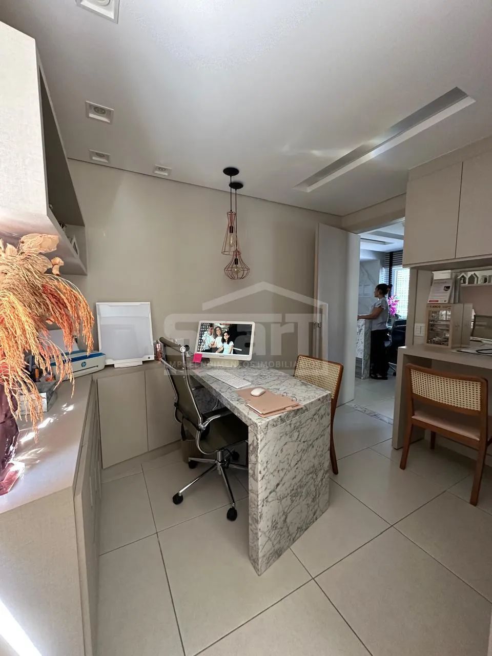 Excelente sala para venda no bairro Santa Efigênia em Belo Horizonte - Foto 2