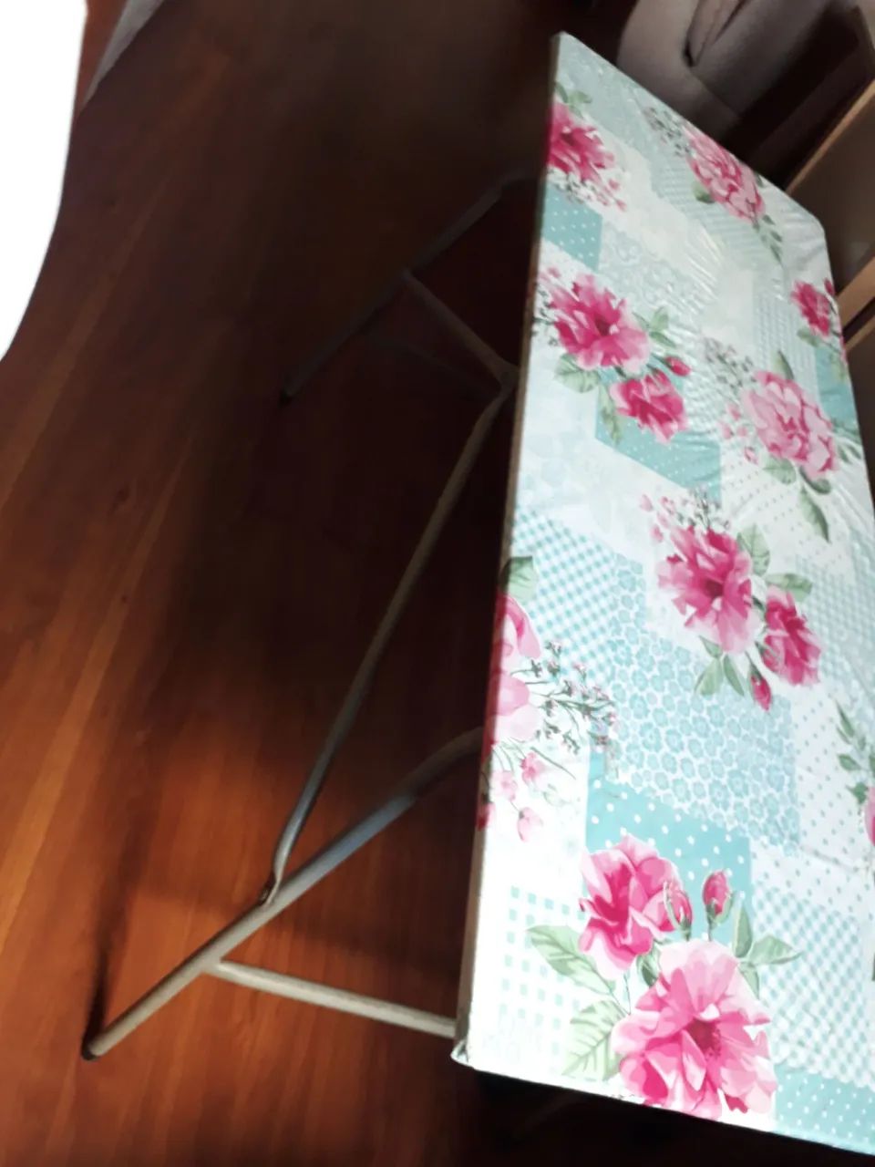 Mesa para máquinas de tricô 