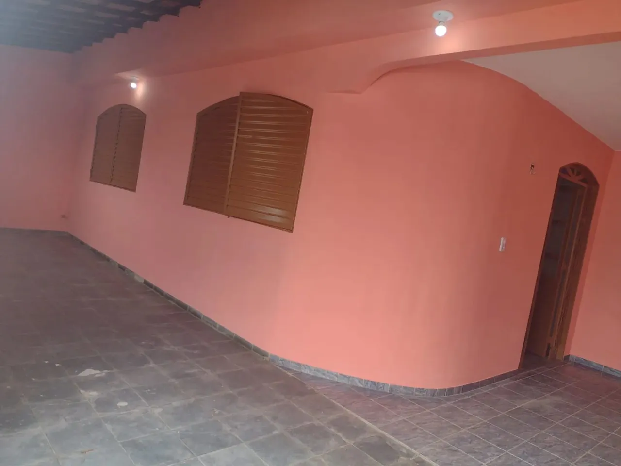 CASA COM 3 QUARTOS QR 217 SANTA MARIA NORTE-DF PARA ALUGAR