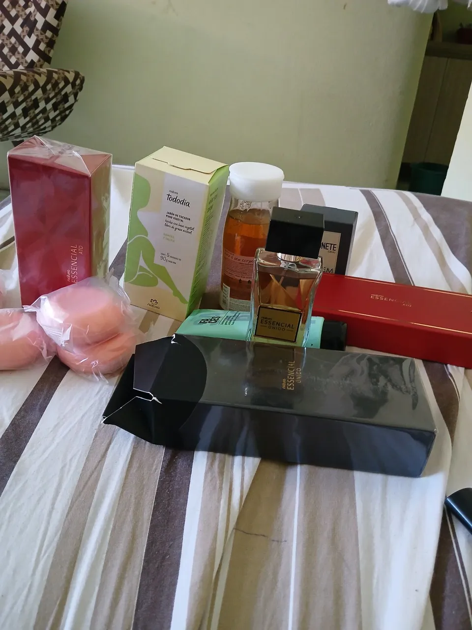 Kit Natura Essencial - Perfumes, Sabonetes e Mais!