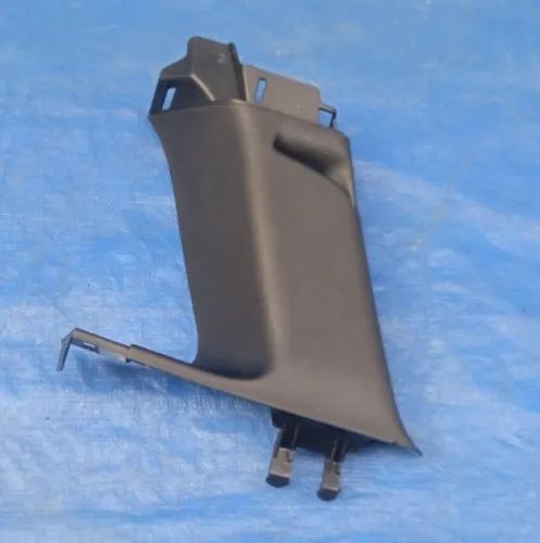 Moldura Coluna Traseira Direita Grand Cherokee 2015