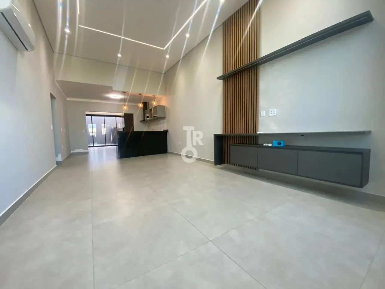 CASA LOCAÇÃO 3 SUÍTES CONDOMÍNIO RESIDENCIAL PHYTUS- ITUPEVA-SP BAIRRO JACARÉ