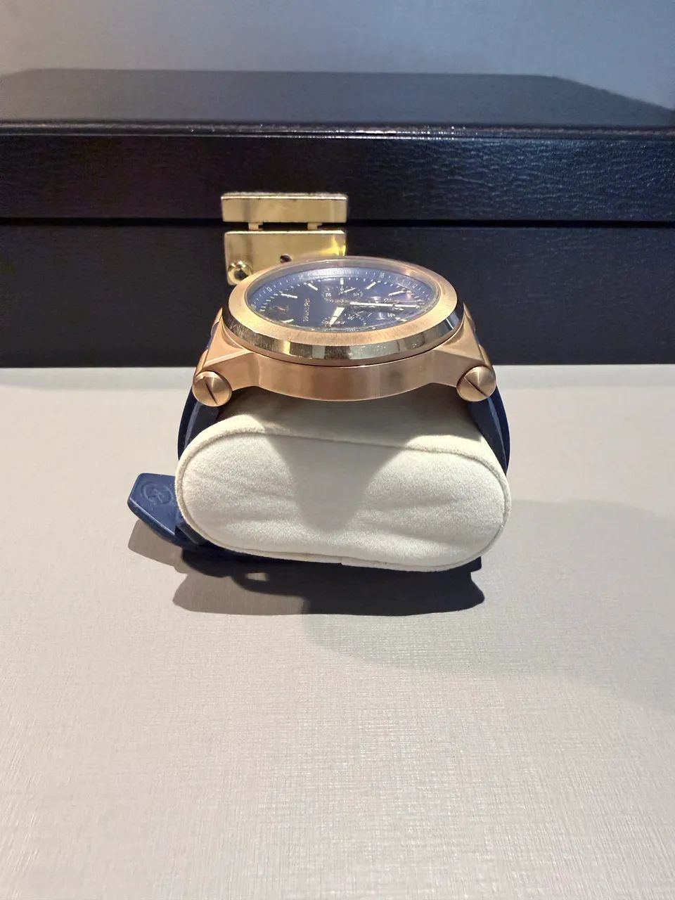 Relógio Michael Kors Modelo MK8295 - Foto 2