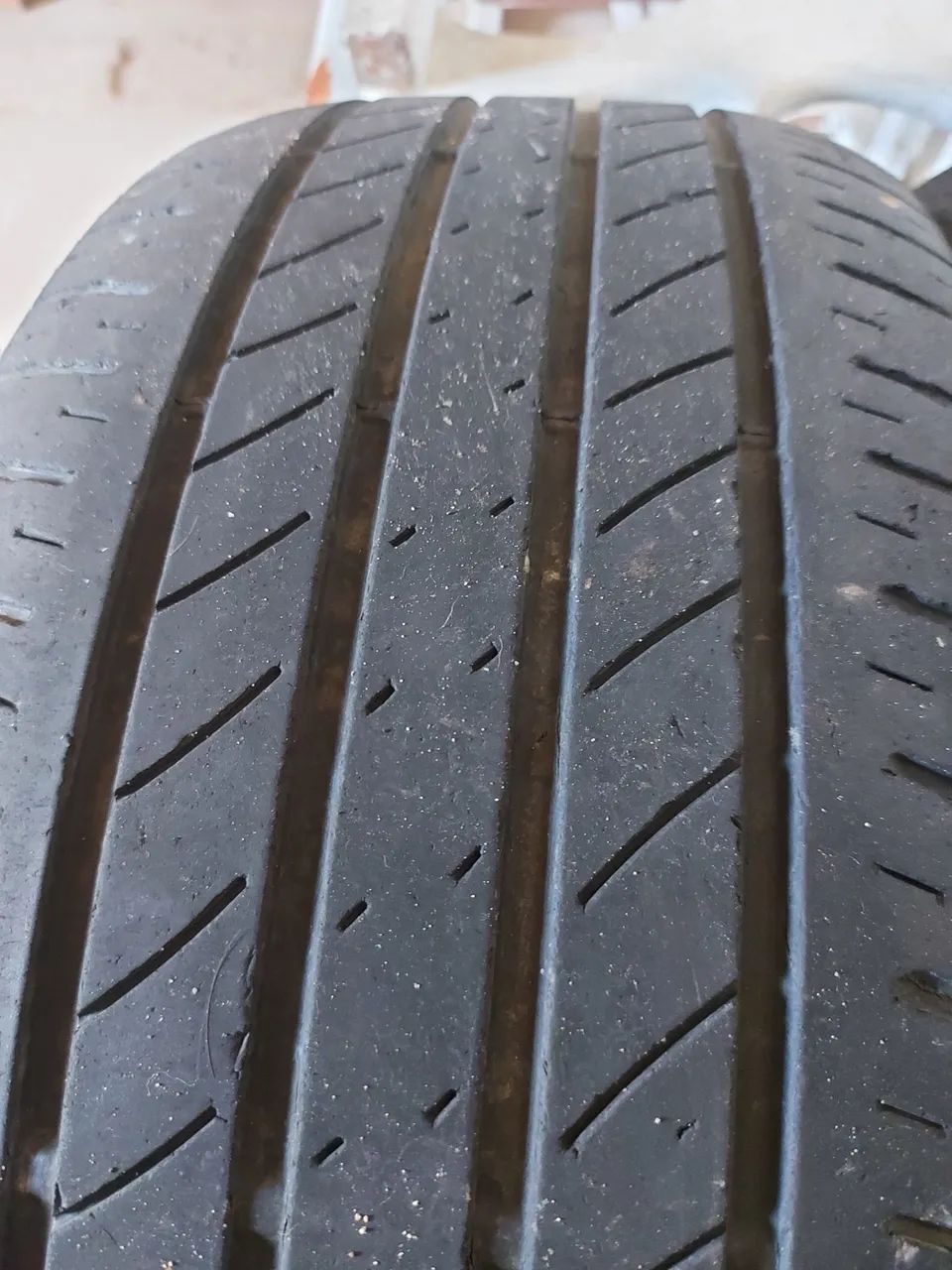 Pneus 215/50 17 - Foto 4