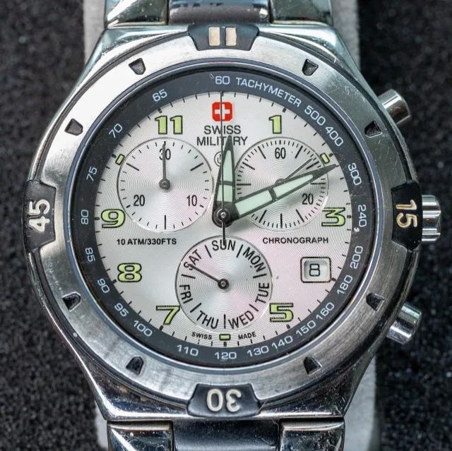 Relógio Swiss Military 2053 Cronógrafo aço 10ATM, safira, raro