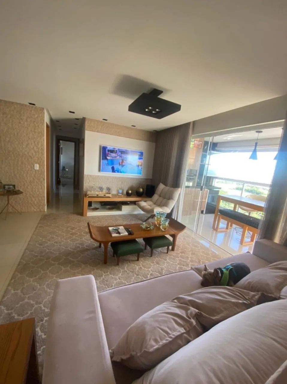 VARANDAS DE IPANEMA, $990.000. 3 SUÍTES EM FRENTE AO PARQUE CASCAVEL