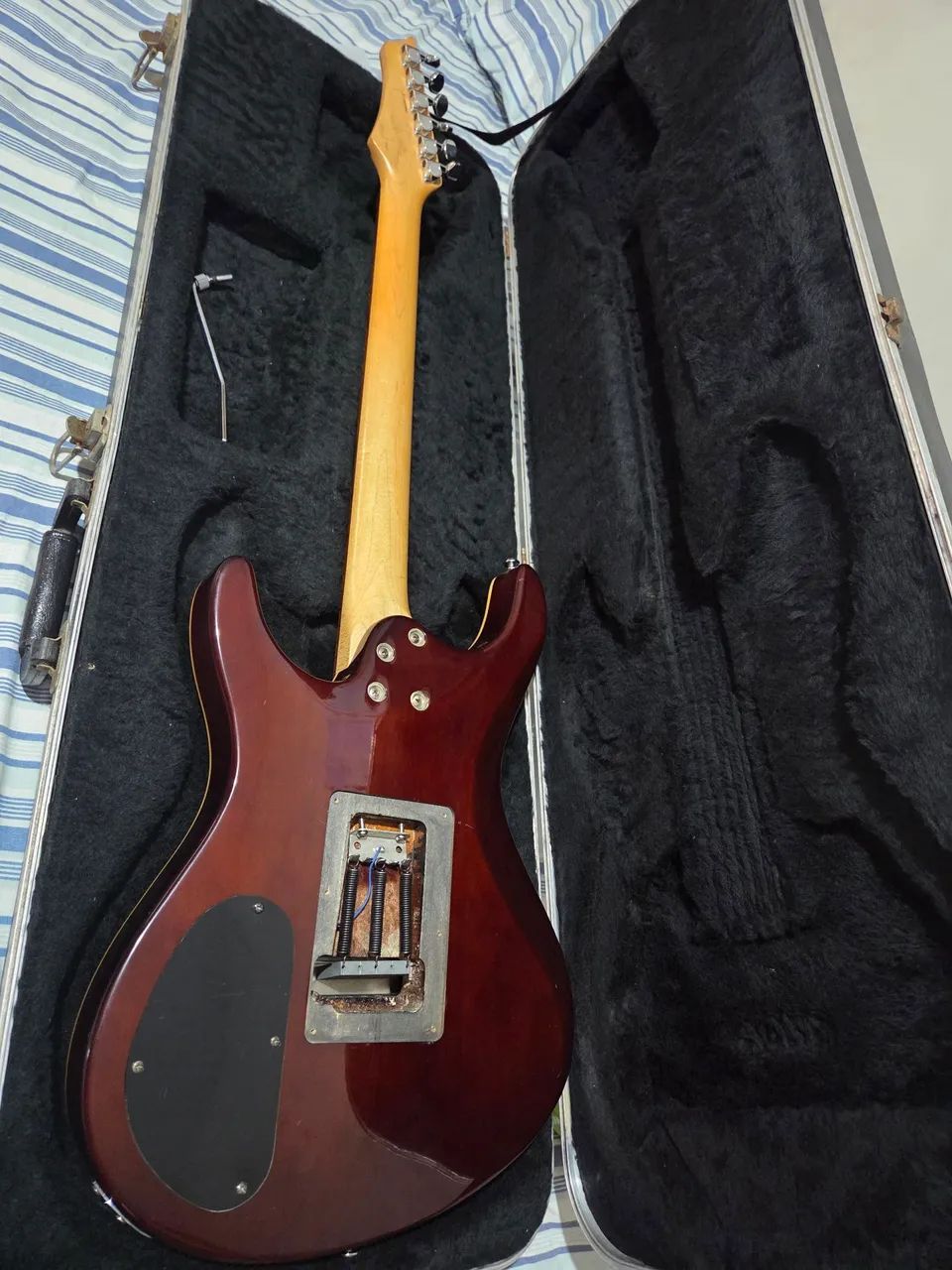 Strato Washburn RX-25 - IMPECÁVEL!!! - Instrumentos musicais