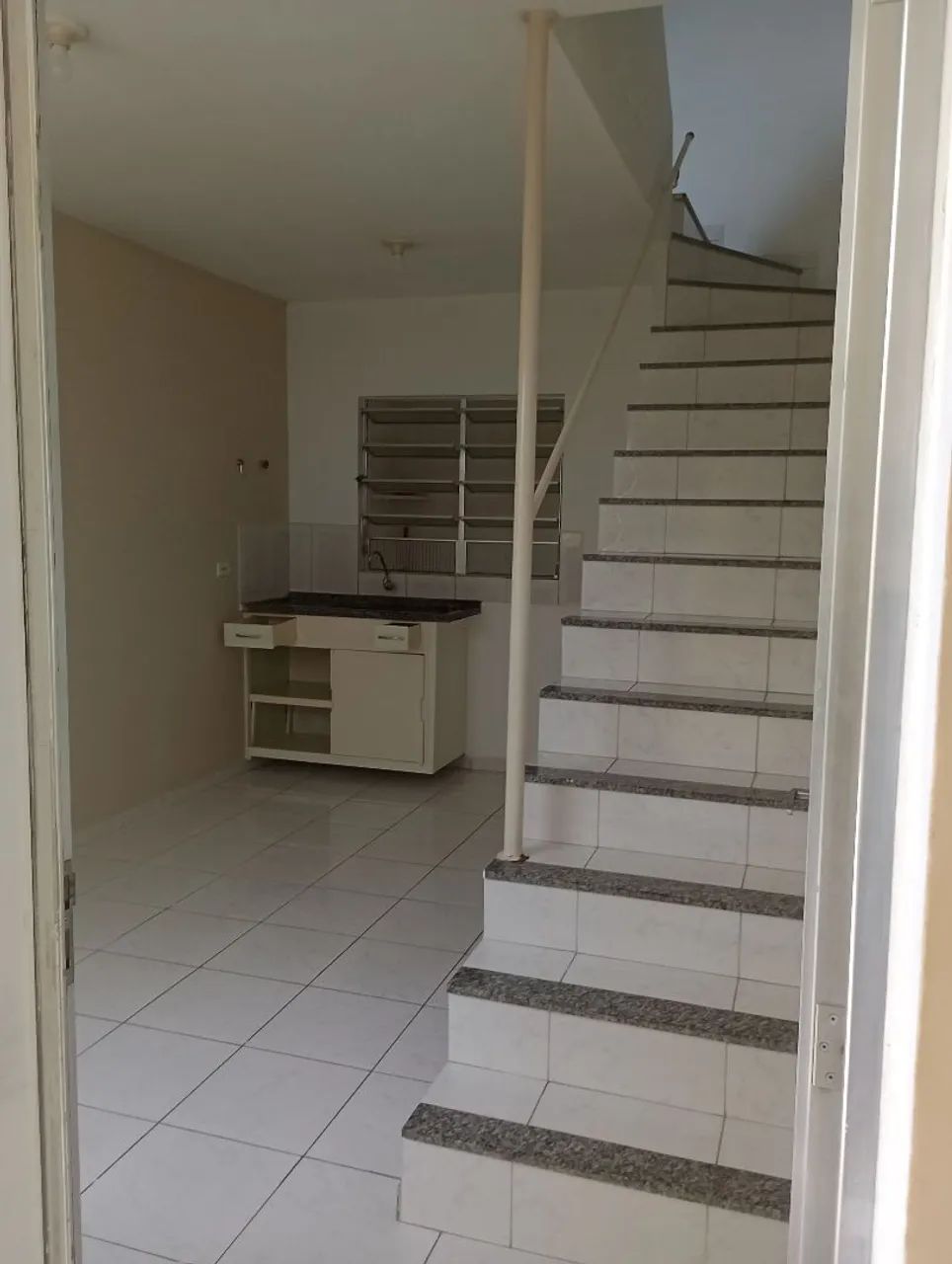 Dúplex casas para alugar  - Foto 2