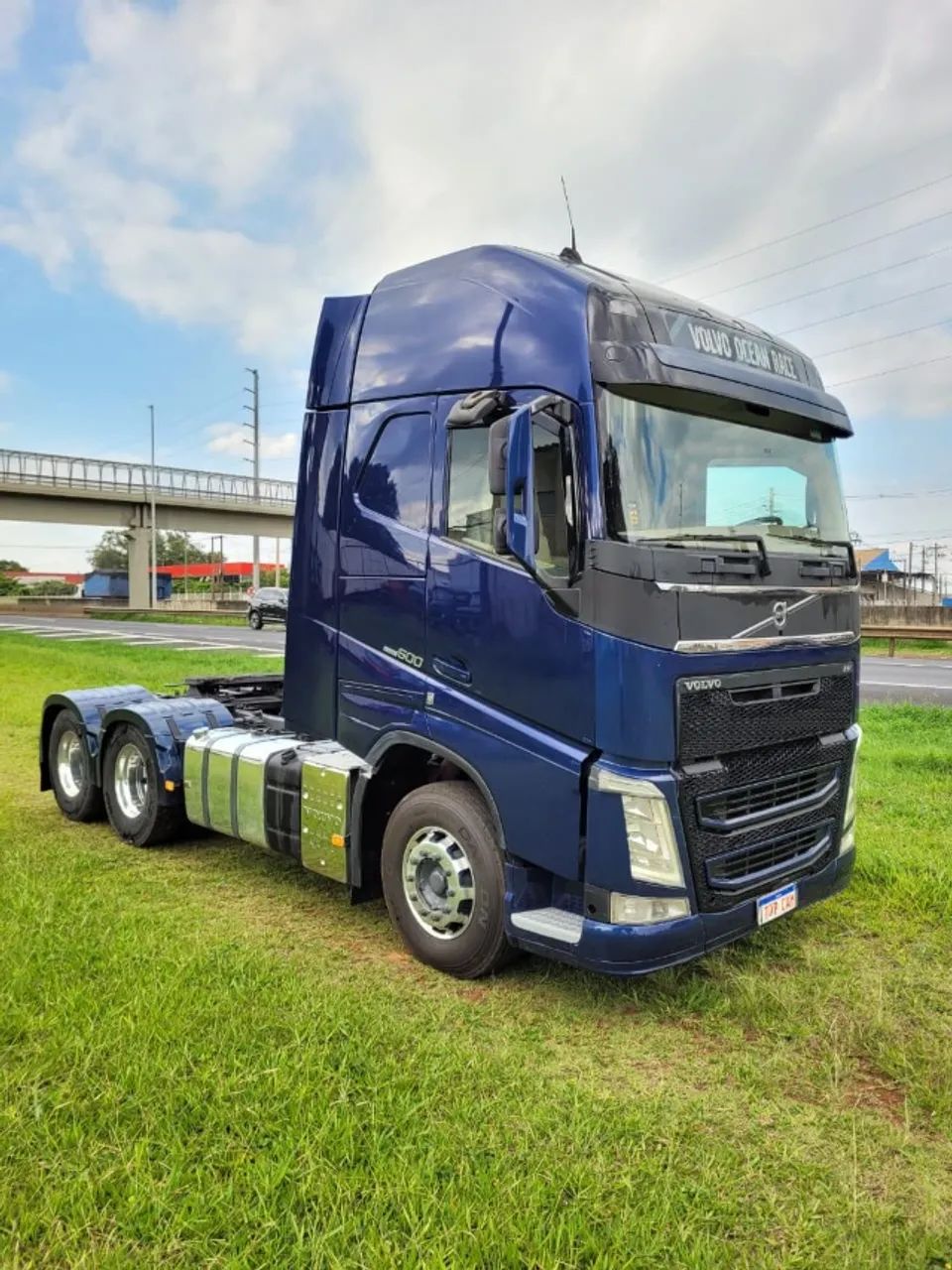 VOLVO FH 500 6X2 TRUCADO OCEAN RACE EDITION AUTOMÁTICO 2015 / 2016 EDIÇÃO * - Foto 2