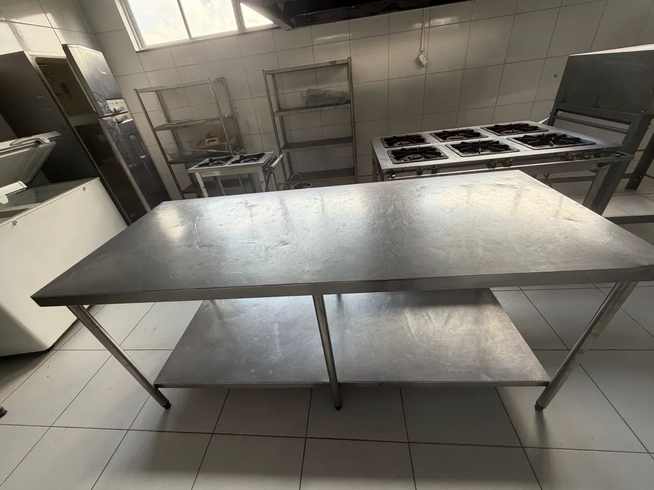 Mesa de Aço Inox 1m x 2m - Excelente Estado  - Foto 3