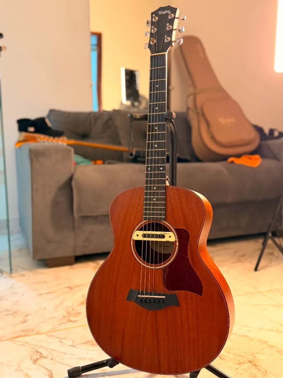 VENDO VIOLÃO TAYLOR SG MINI  - Foto 4