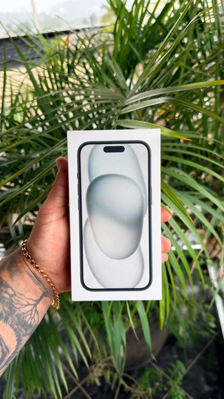 iPhone 15 256gb LACRADO br Anatel 