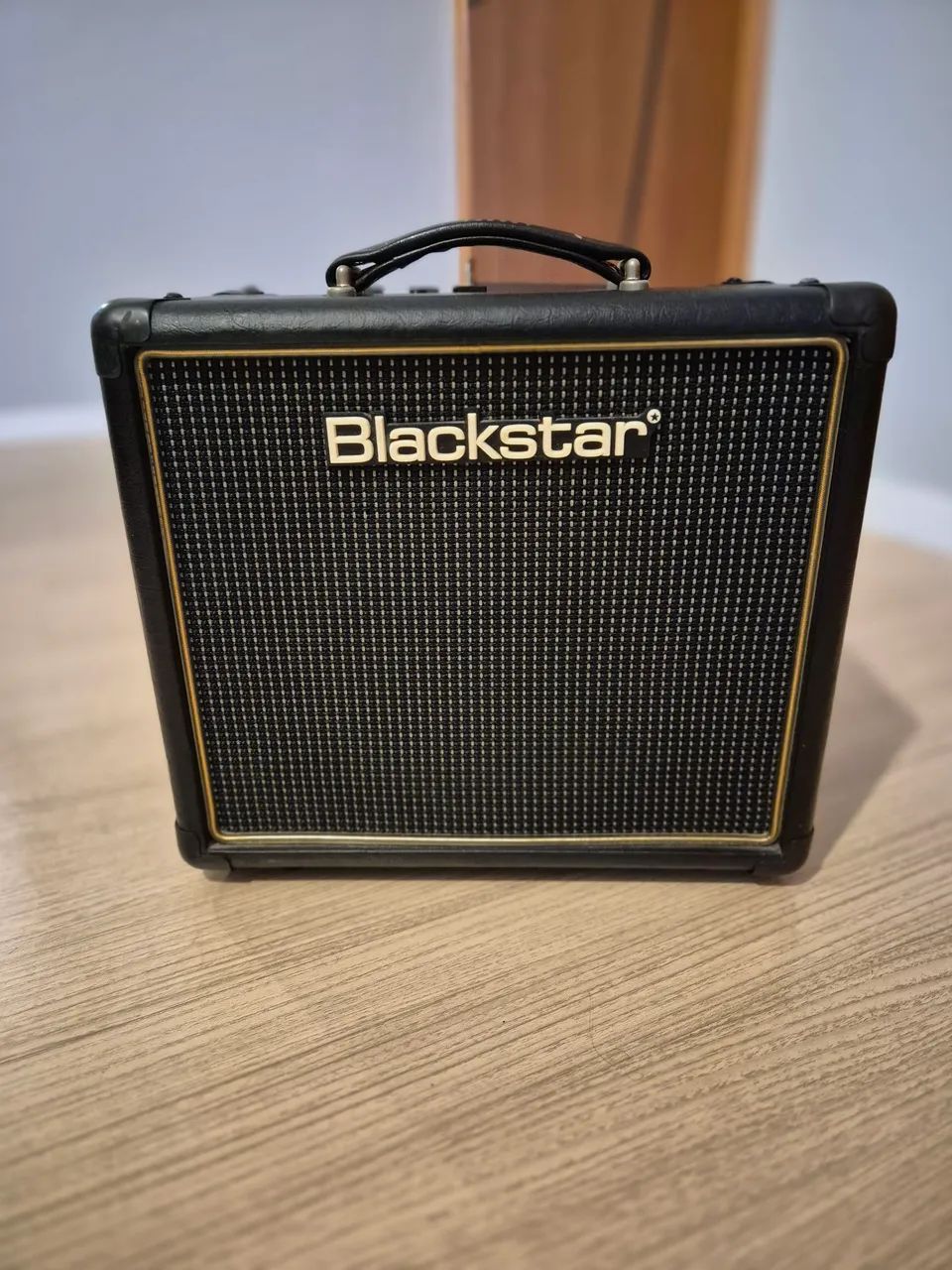 Blackstar HT1 Valvulado - Foto 4