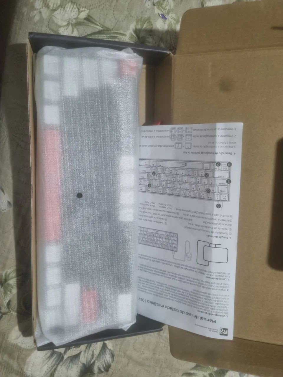 Teclado mecânico 60% switch azul  - Foto 4