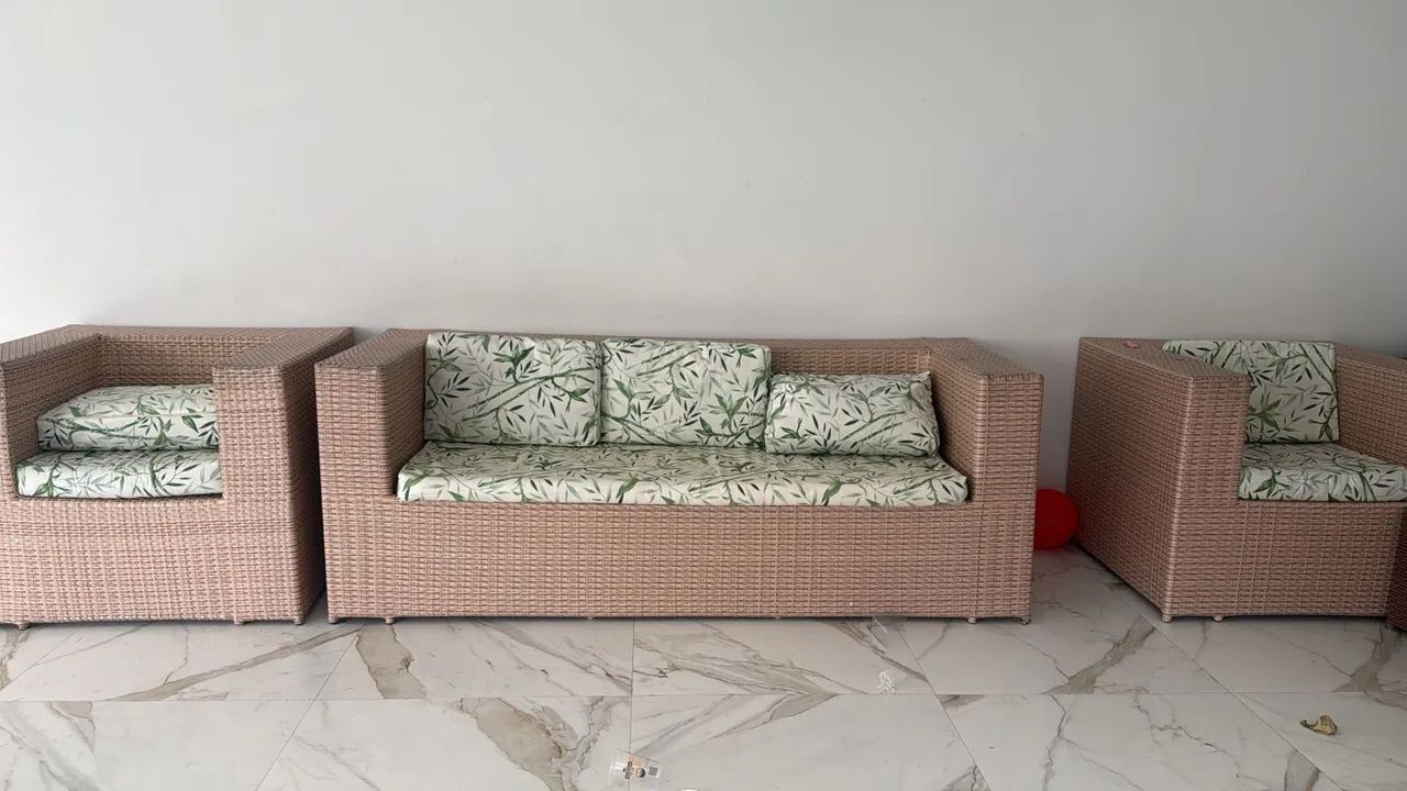 Conjunto de móveis de jardim 