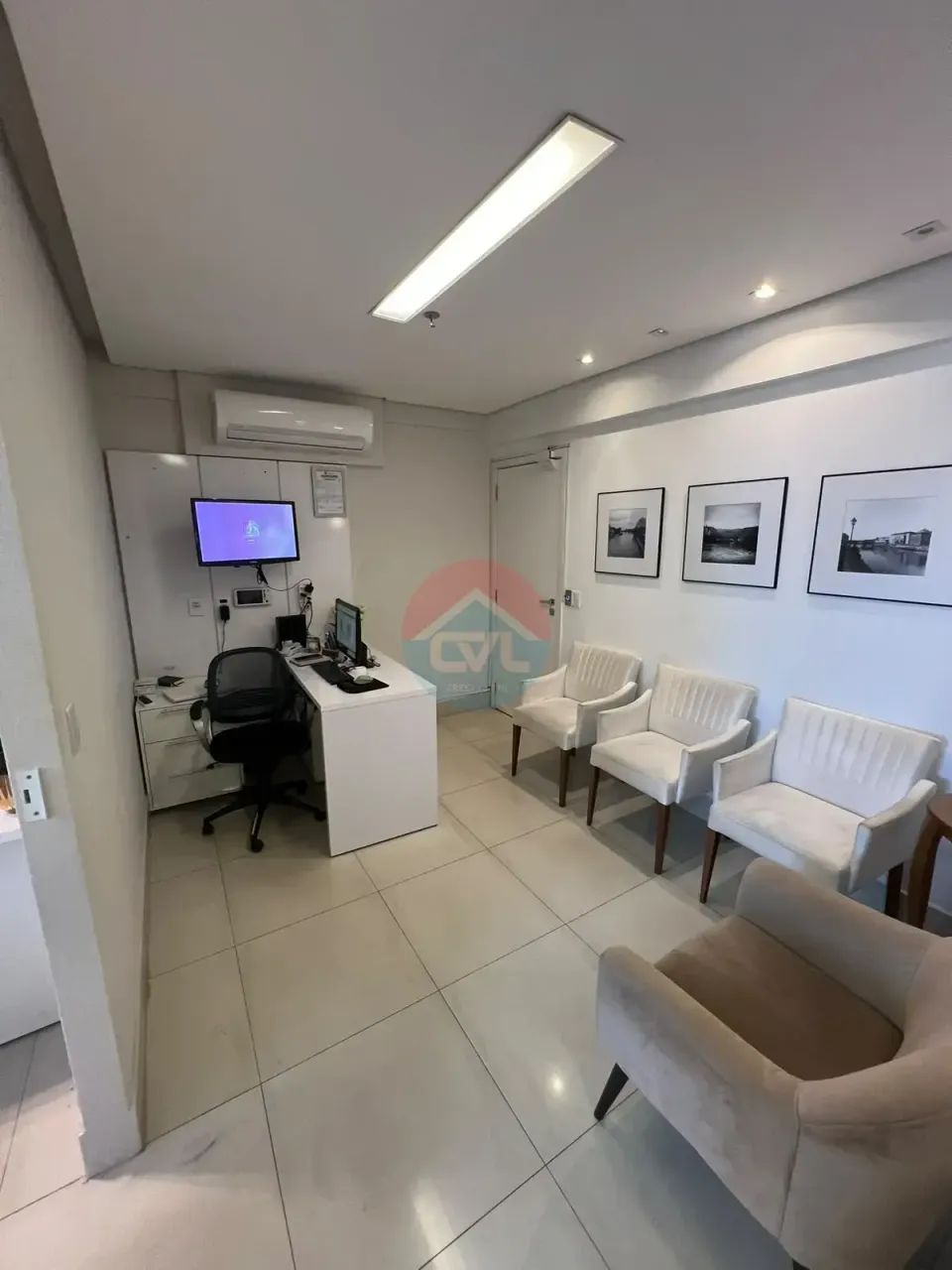 Linda sala comercial com 51 mts ² no SB MÉDICAL no Jardim Cuiabá codigo: 368255