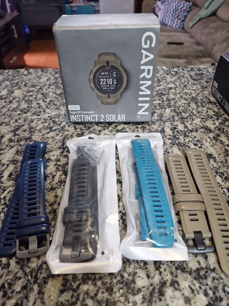 Garmin Instinct 2 Solar Tactical 45mm + Caixa + Pulseiras Extras - Foto 2
