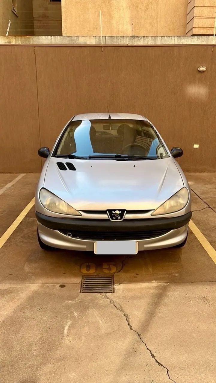 Peugeot 206 206 Selection/ Sensation 1.0 16v 3p 2001