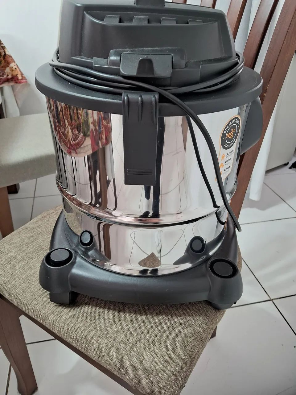 Vendo aspirador Wap. Em ótimo estado.  - Foto 3