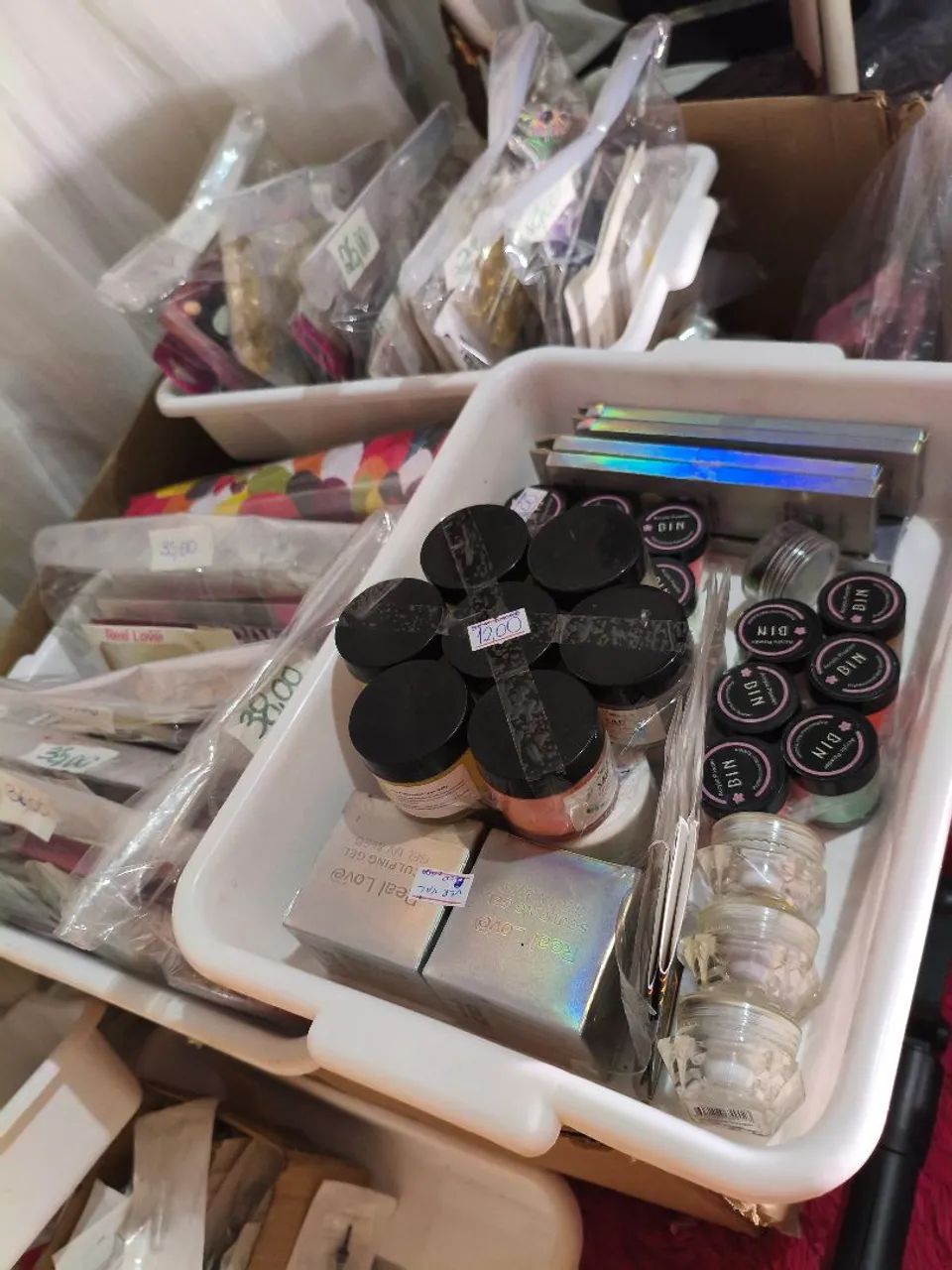 Lote e Kits de Estética (Sobrancelhas, Cílios e Unhas) - Foto 2