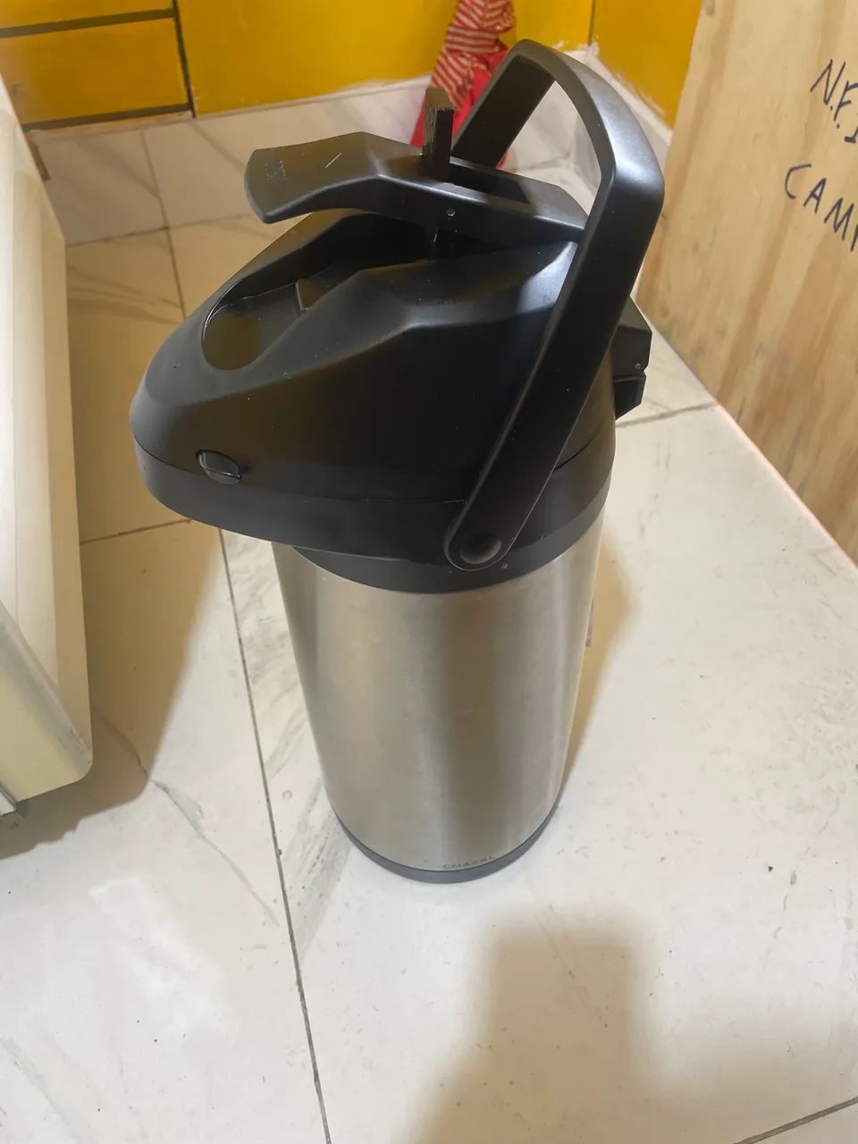 Garrafa térmica  - Foto 4