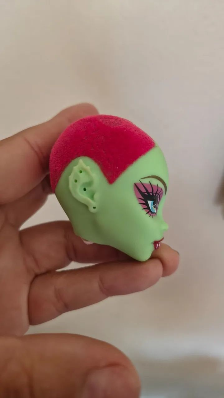 Monster High cabeça vênus para custom - Foto 2