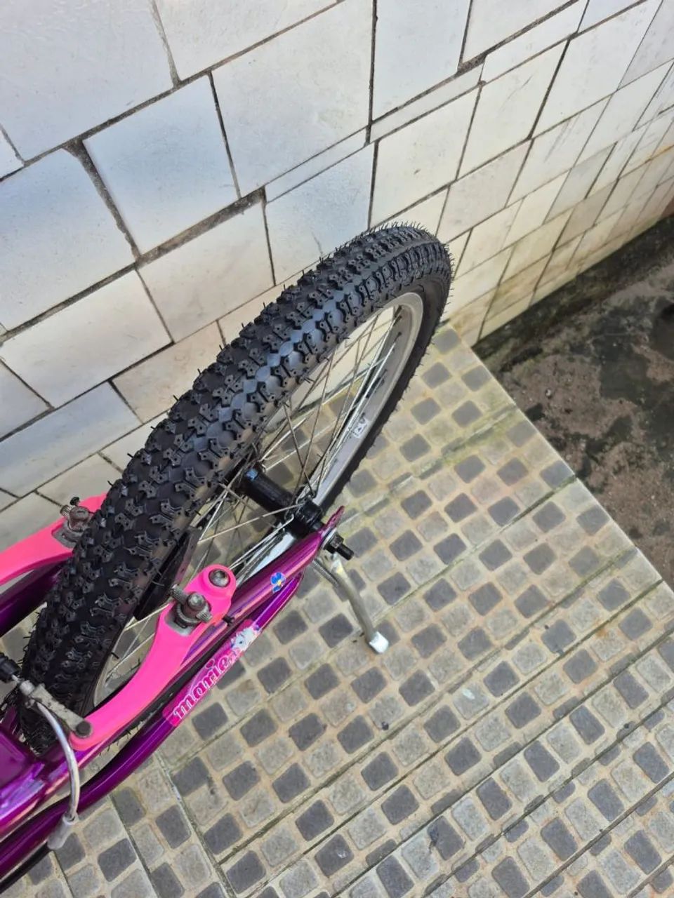 Bicicleta aro 20 Gata Marie semi nova  - Foto 5