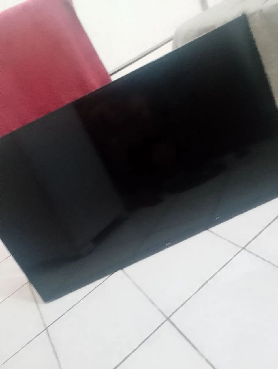 TV TCL 50 POLEGADAS, PASSOU MUITO TEMPO DESLIGADA, QUANDO FUI LIGAR, PASSOU UNS 10 minutos - Foto 4