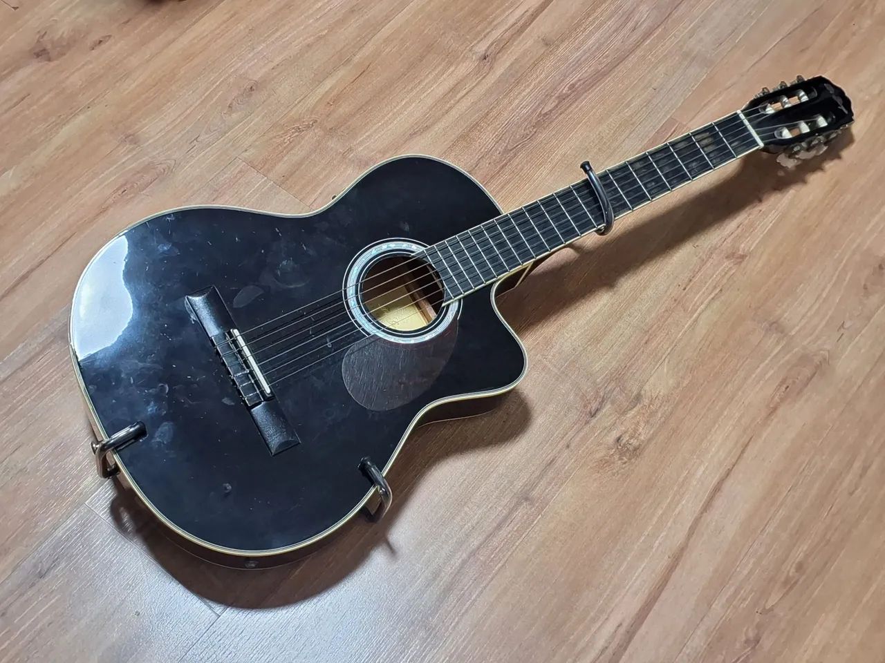 Suporte de Parede Horizontal para Violão - Foto 4