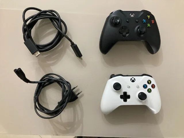 XBOX ONE S com RED DEAD REDEMPTION 2 - Foto 2