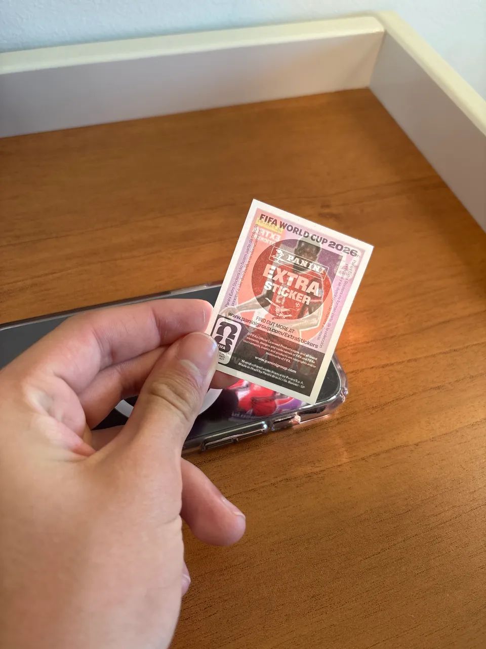 Figurinha Legend (Bordô/Roxa) Panini - Alphonso Davies - Foto 3