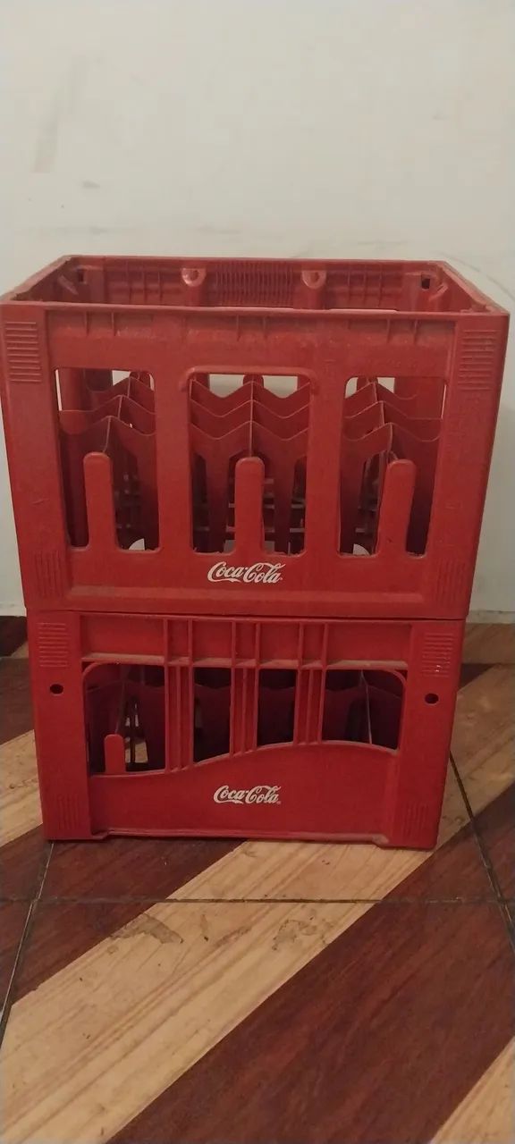 Engradados para garrafas de coca cola ks