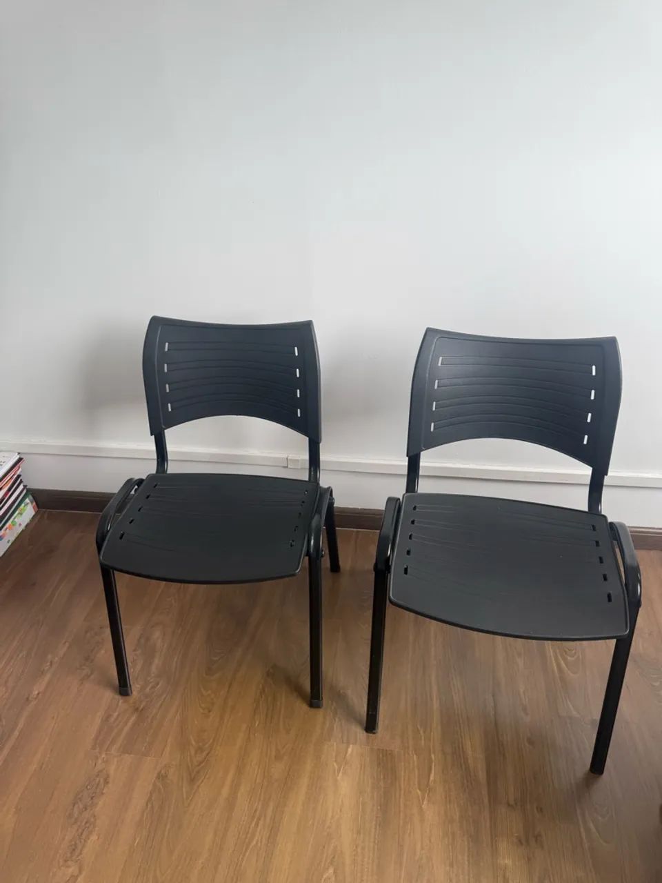 2 cadeiras de escritório 