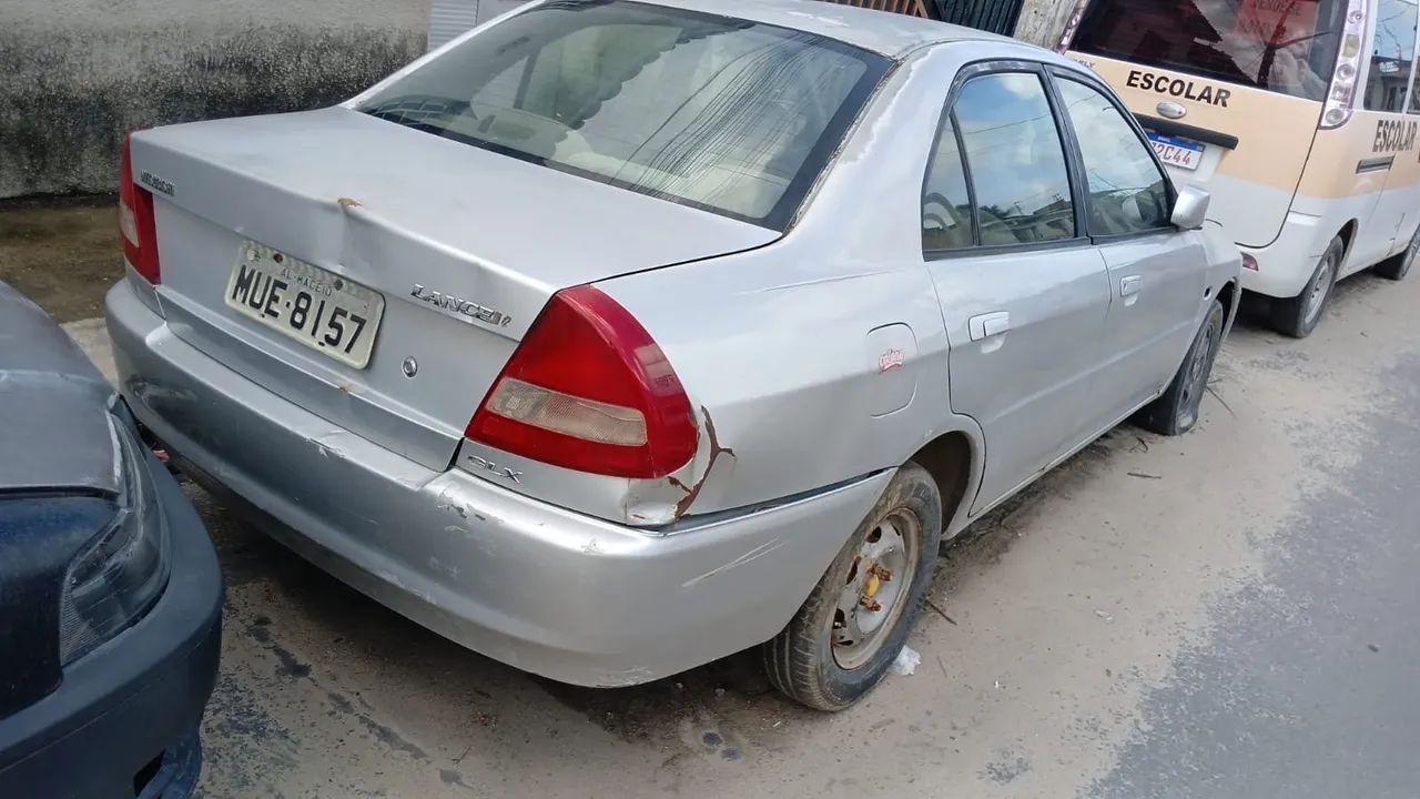 Volkswagen Virtus 1.6 MSI Flex 16V 4P Aut. 1997 - Foto 2