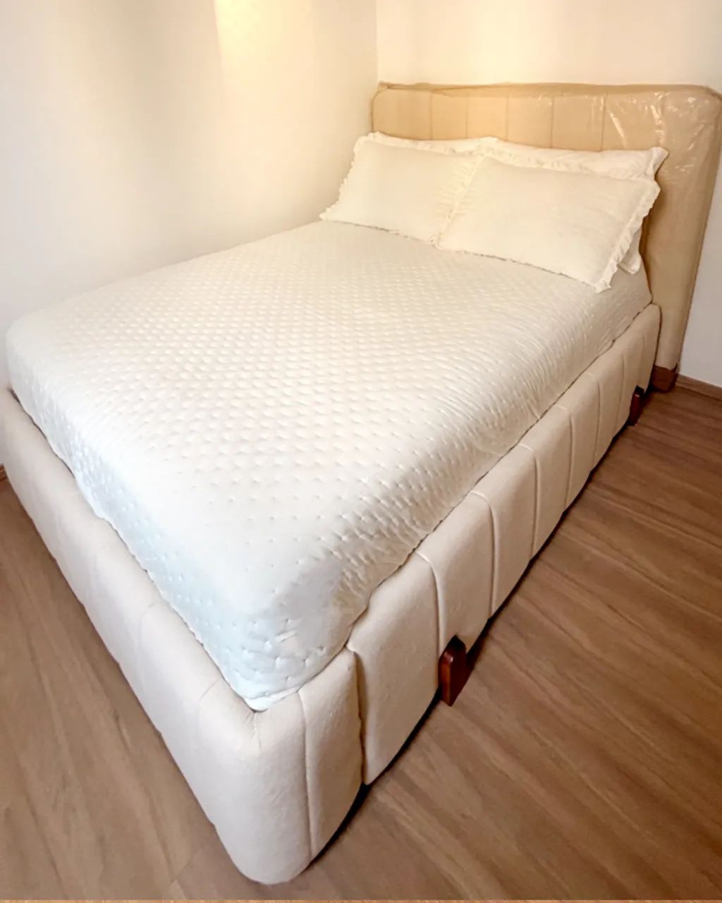 Cama de Casal Box + Cabeceira Boucle Off-White - Foto 2